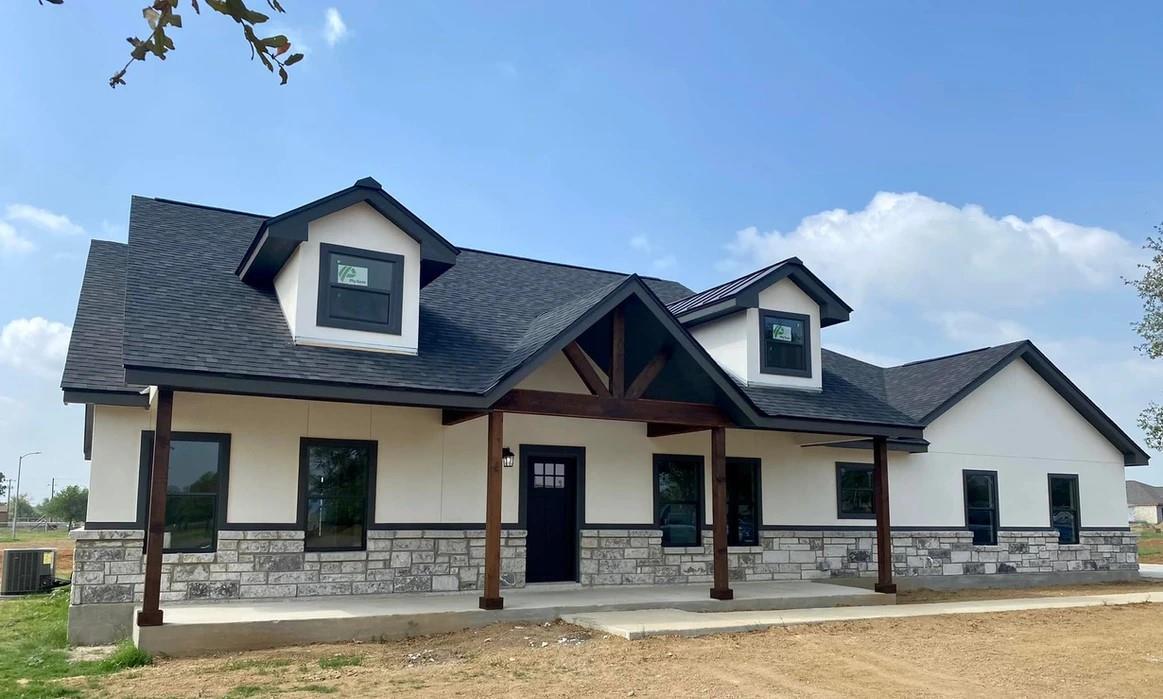 casa en Champion Custom Homes por Champion Custom Homes