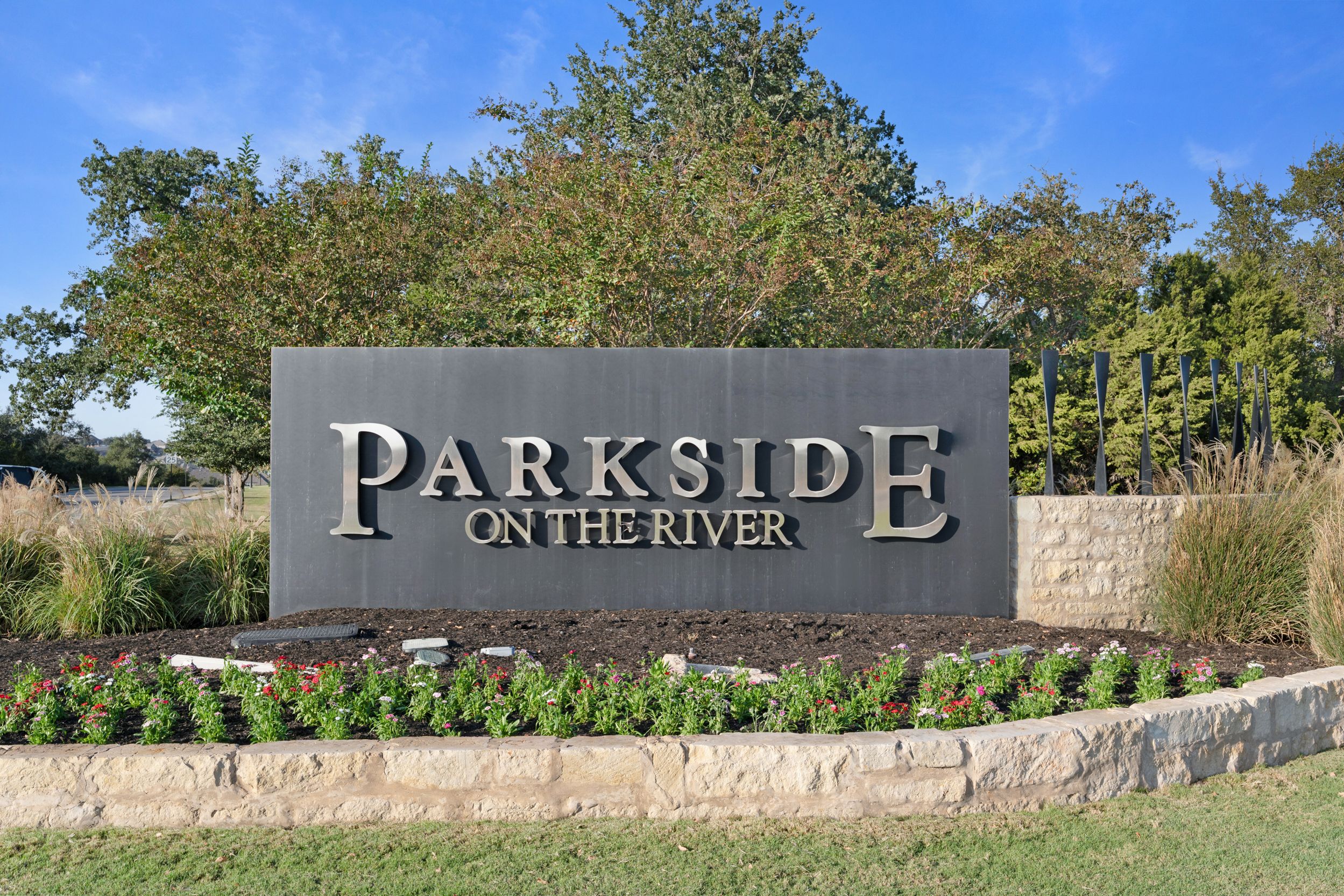 casa en Parkside on the River por Chesmar Homes