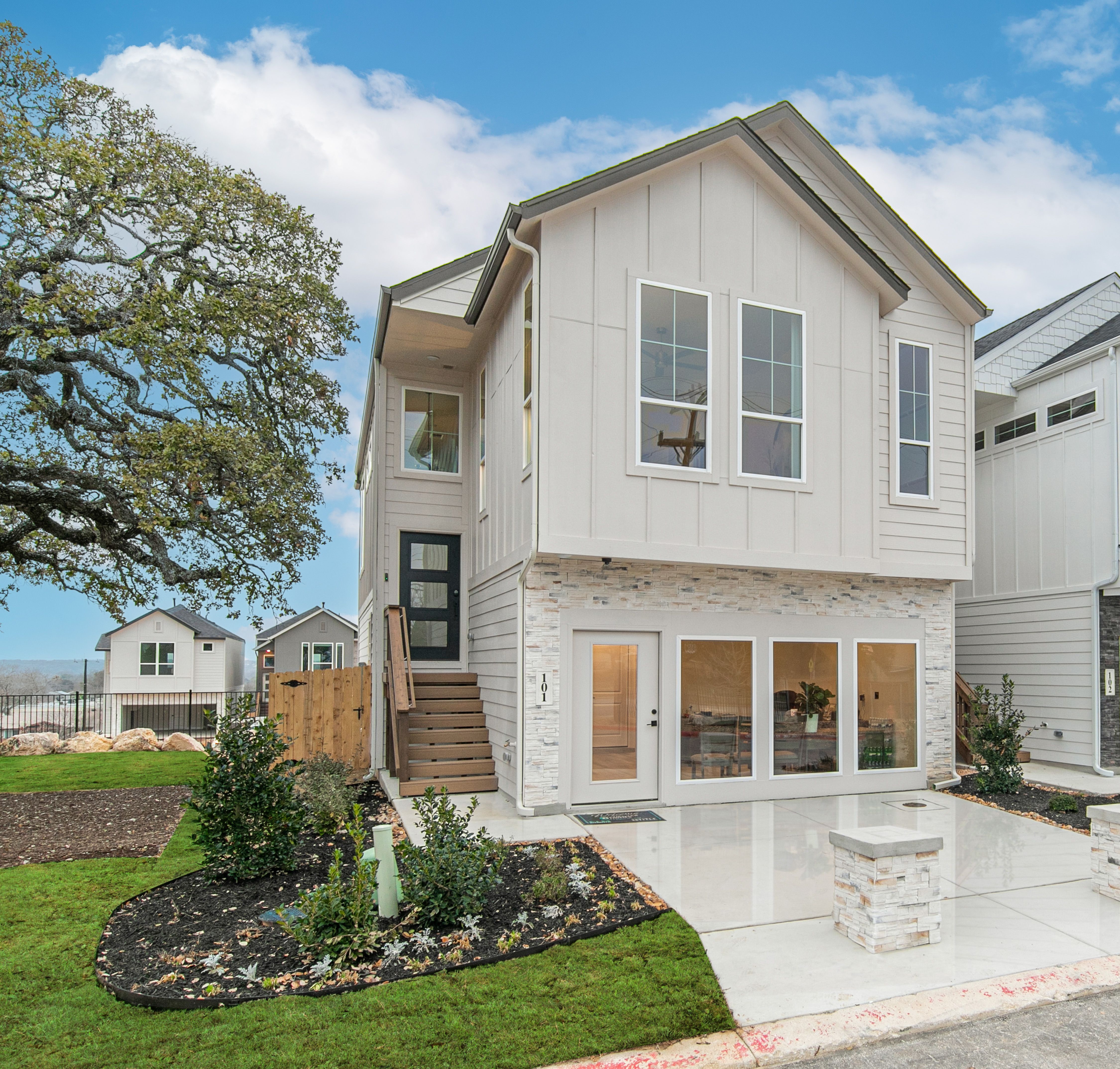 203 Flora Springs Cove (Apollo - Augustine Collection)
