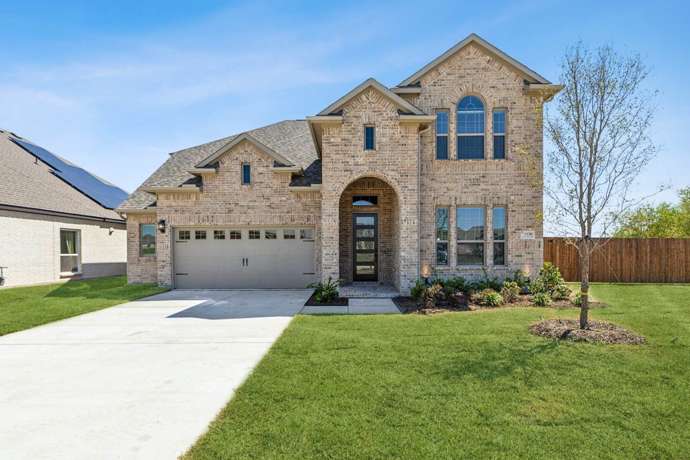 1111 Tenmile Lane. Forney, TX 75126