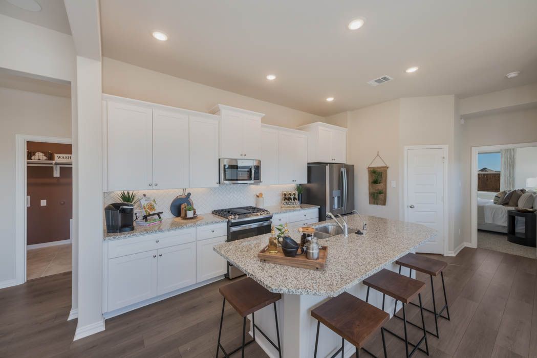 casa en Bel Air Village por Chesmar Homes