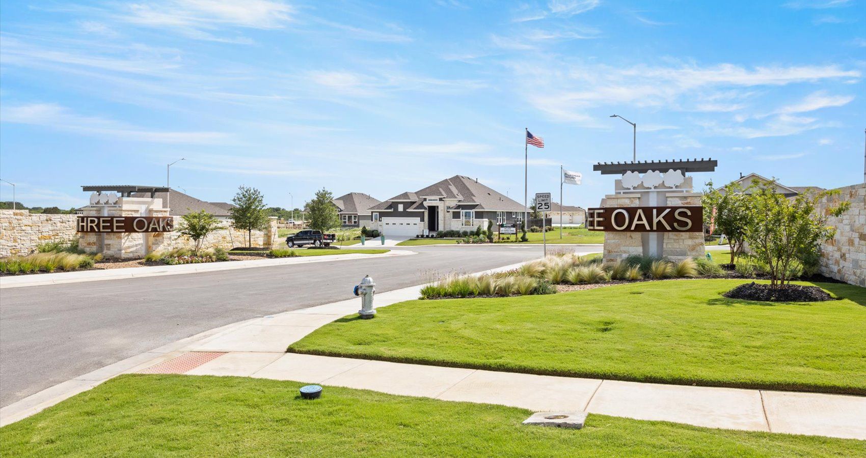 casa en Village At Three Oaks por Chesmar Homes