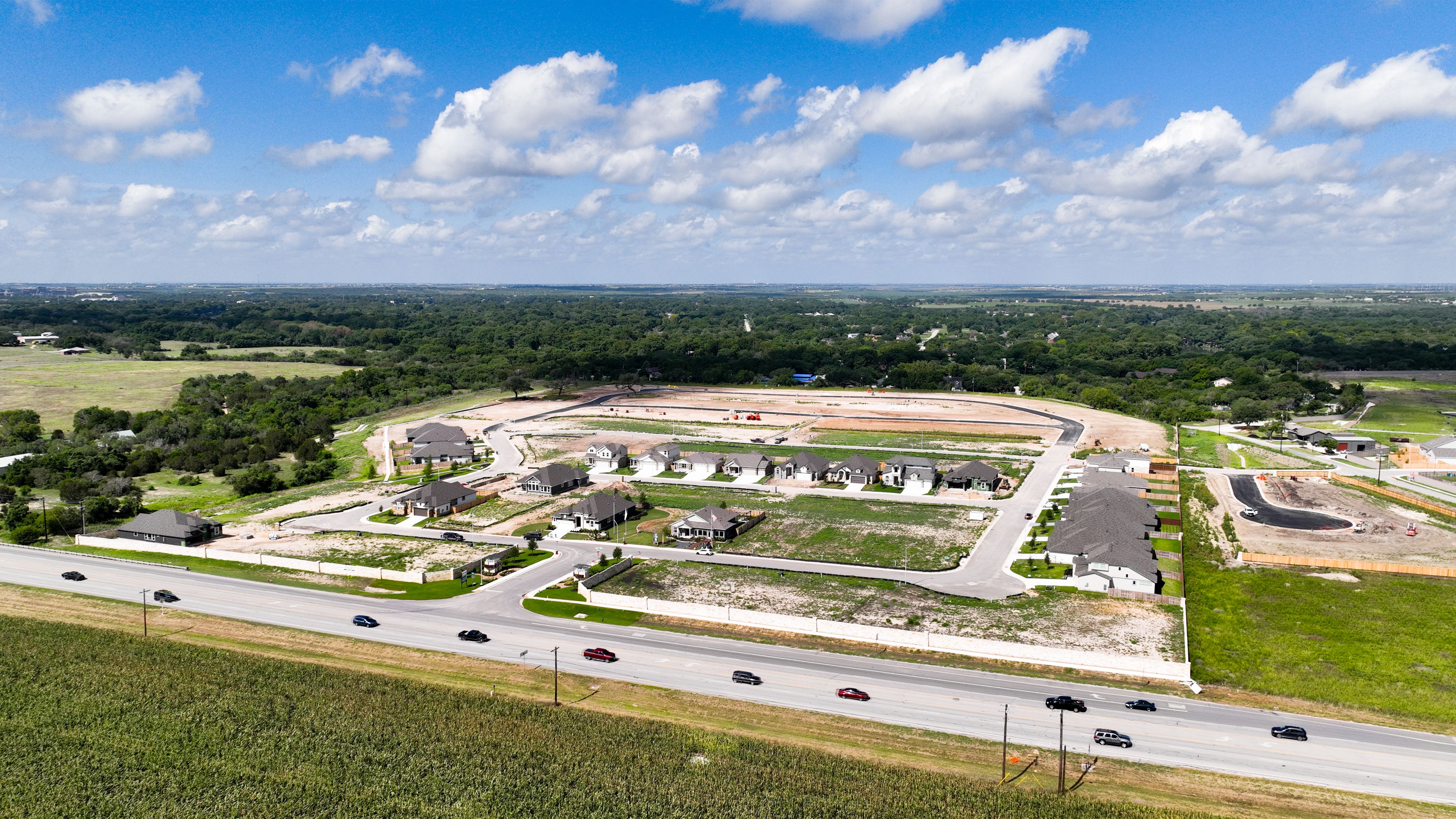 casa en Village At Three Oaks por Chesmar Homes