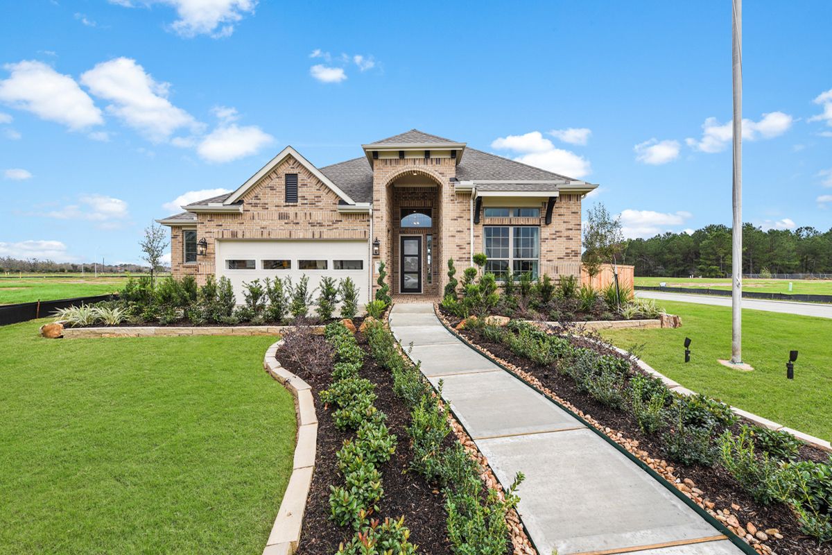 Lynnbrook - Wood Leaf Reserve: Tomball, Texas - Chesmar Homes