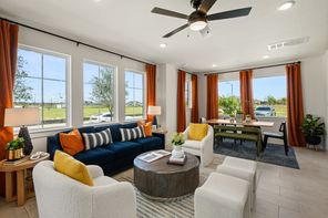 Dillon - Courtyard Collection