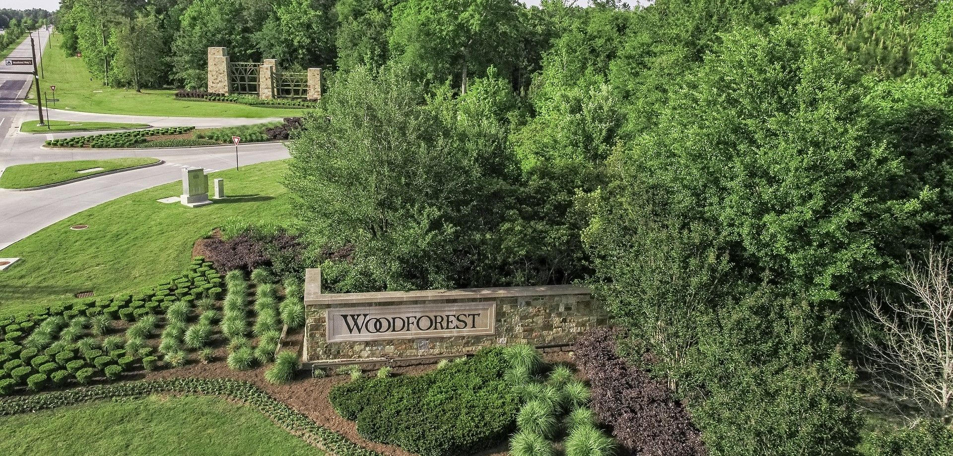 casa en Woodforest por Chesmar Homes