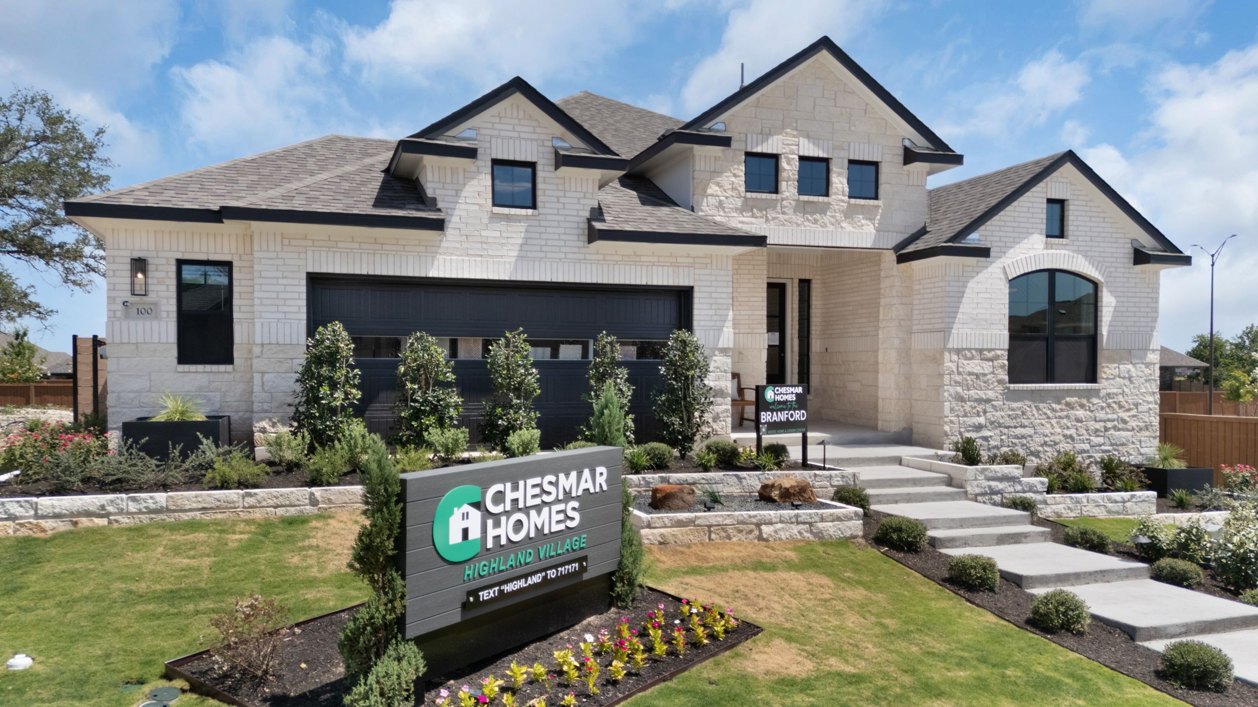 casa en Highland Village por Chesmar Homes