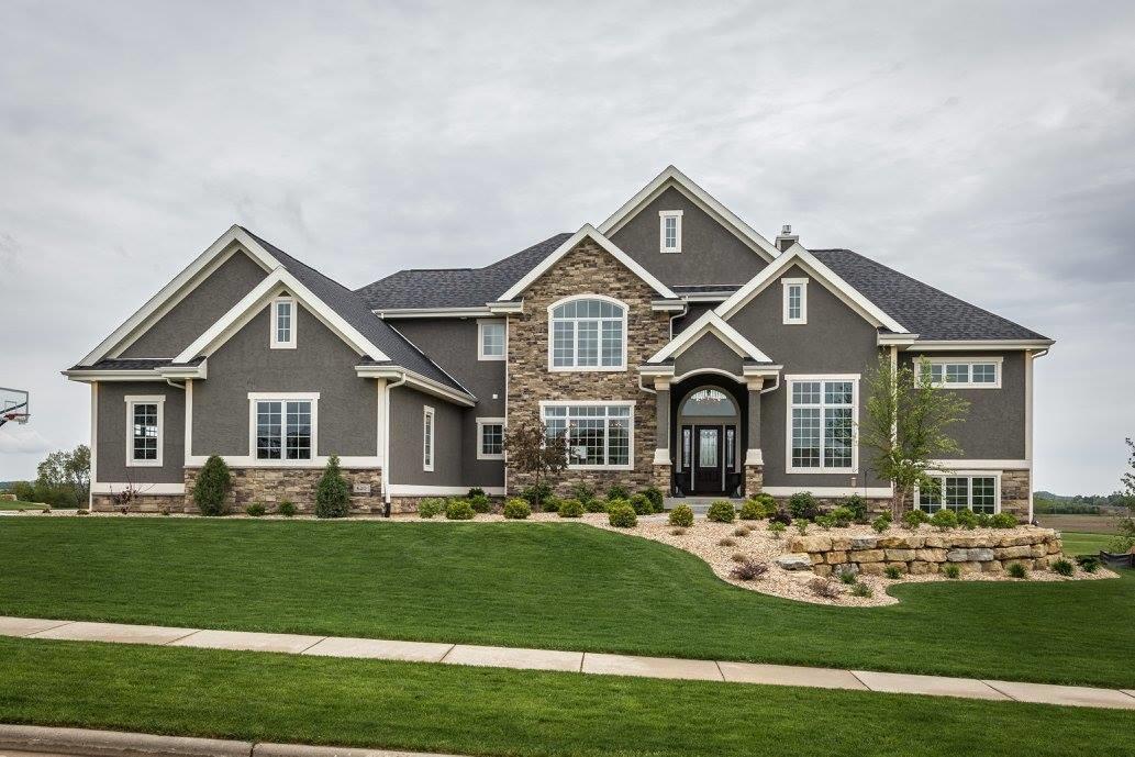 casa en Classic Homes of Madison, LLC por Classic Homes of Madison, LLC