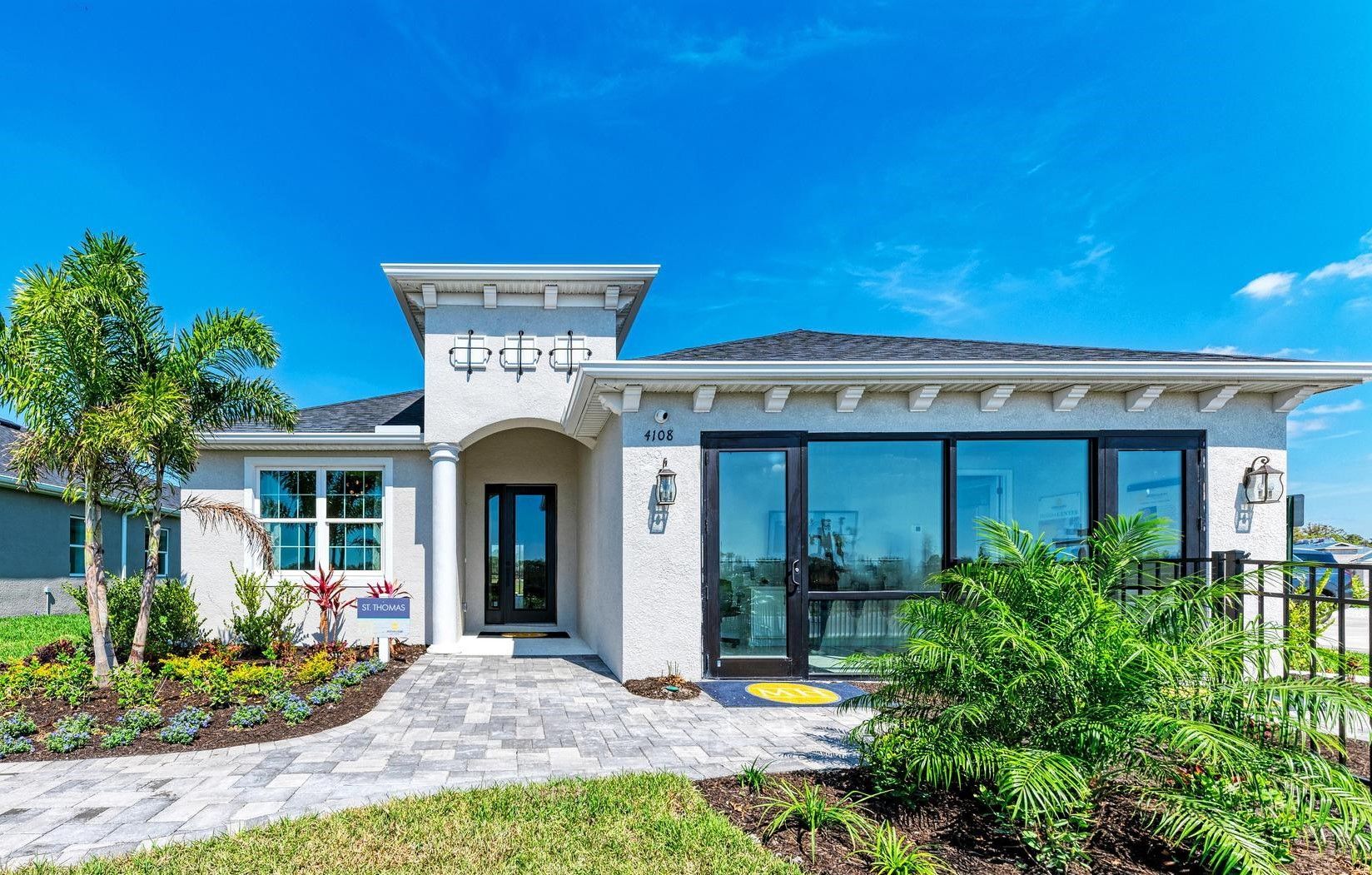 casa en The Willows por Medallion Home