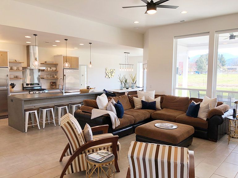 Cota Homes LLC - : Ashland, OR