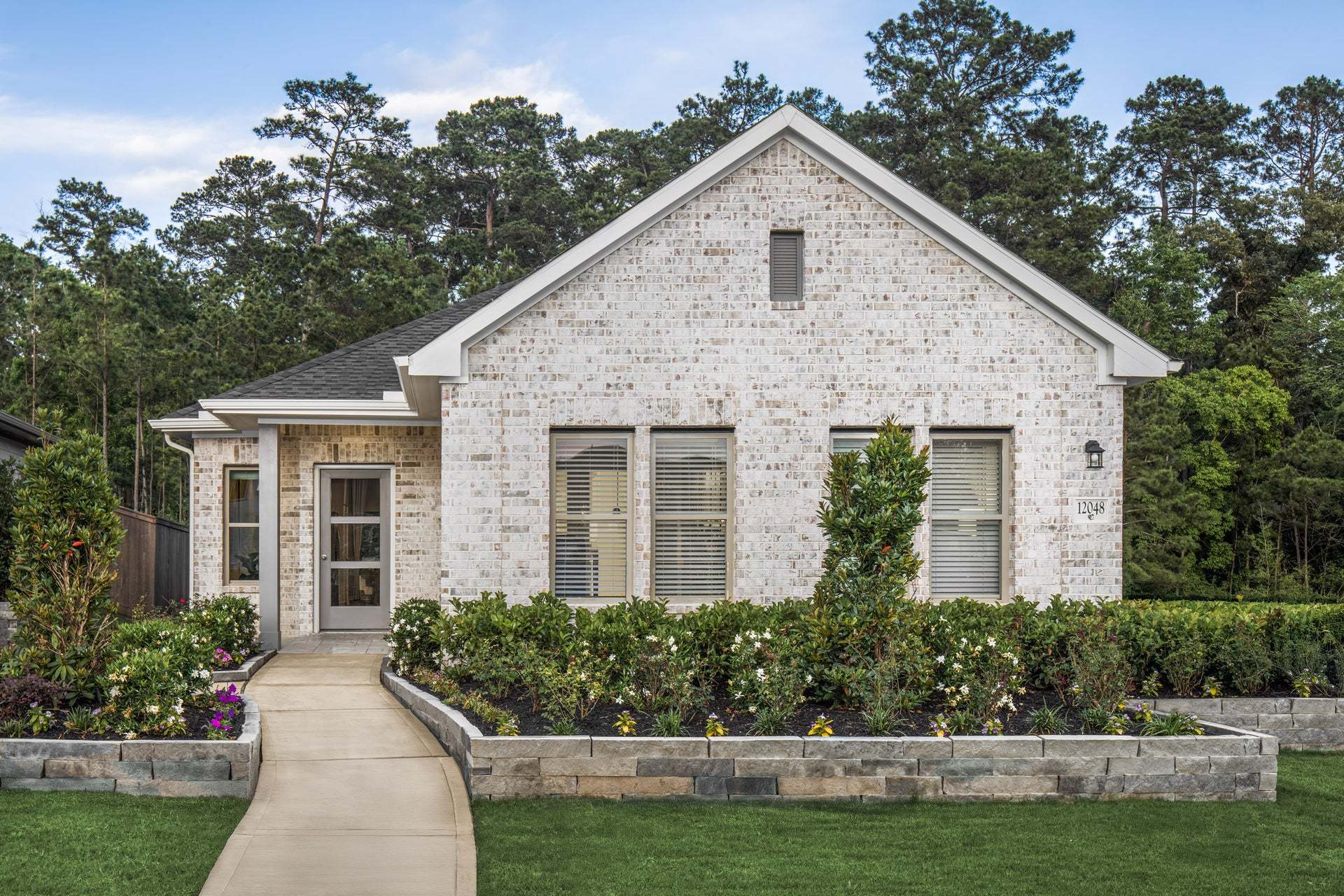 2097 Orchard Park. Crandall, TX 75114