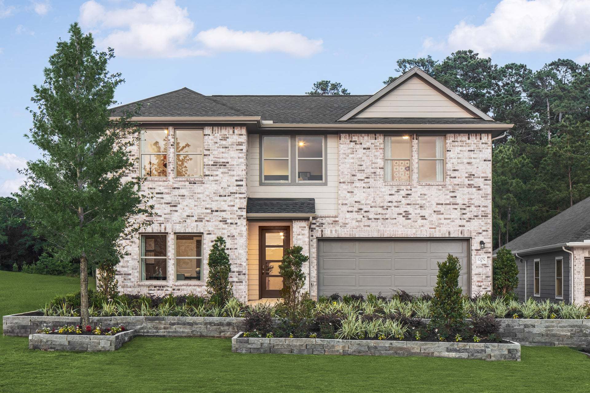 2097 Orchard Park. Crandall, TX 75114