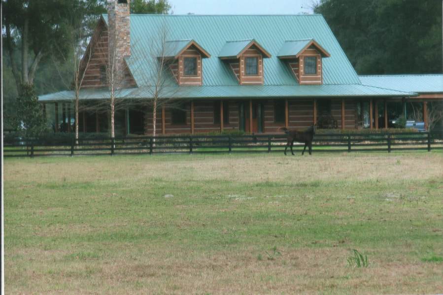 casa en Cracker Style Log Homes por Cracker Style Log Homes