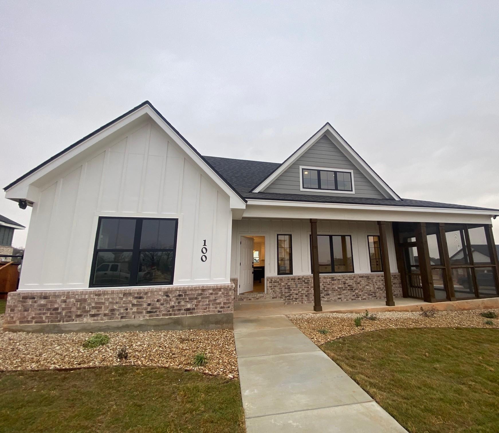 casa en D&D Custom Homes por D&D Custom Homes