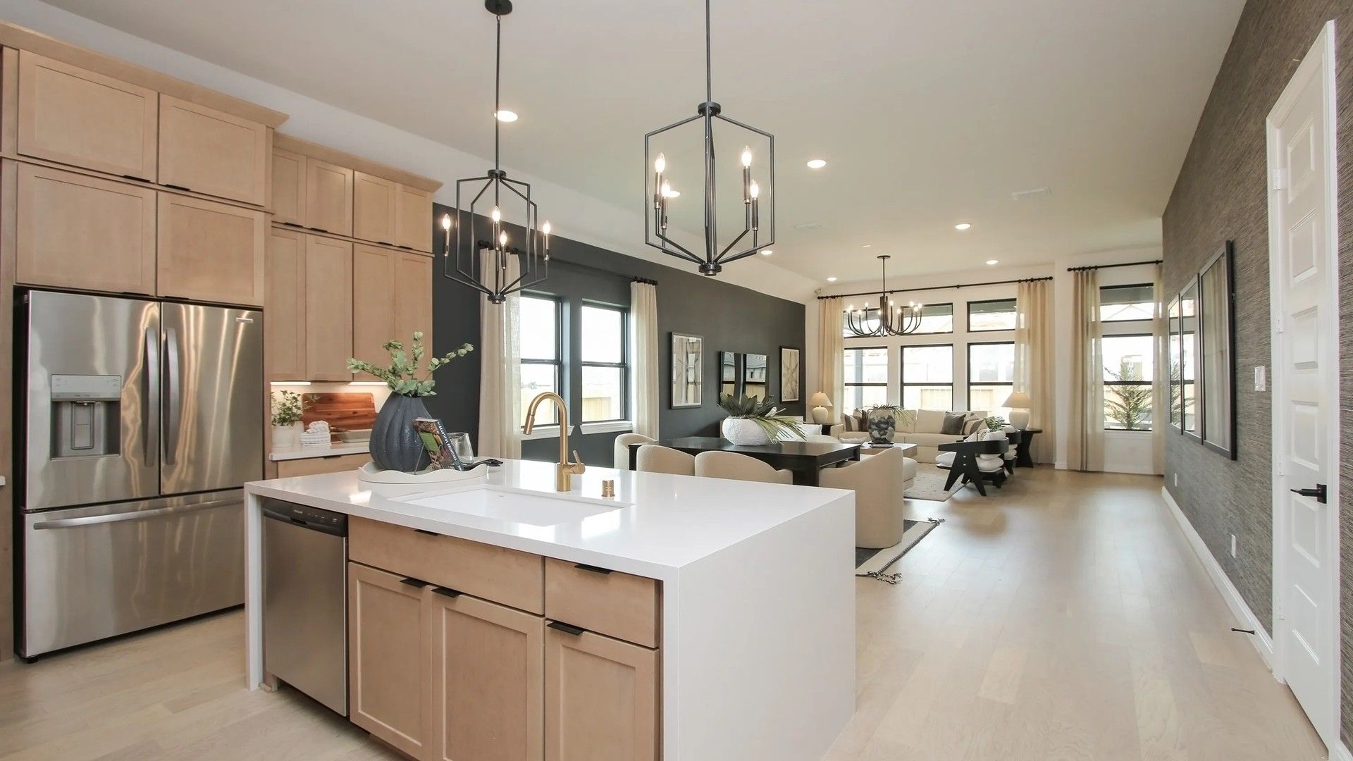 casa en Coastal Point por DRB Homes