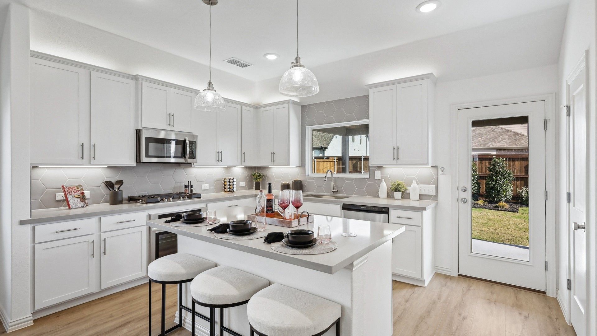 casa en Bel Air Village por DRB Homes