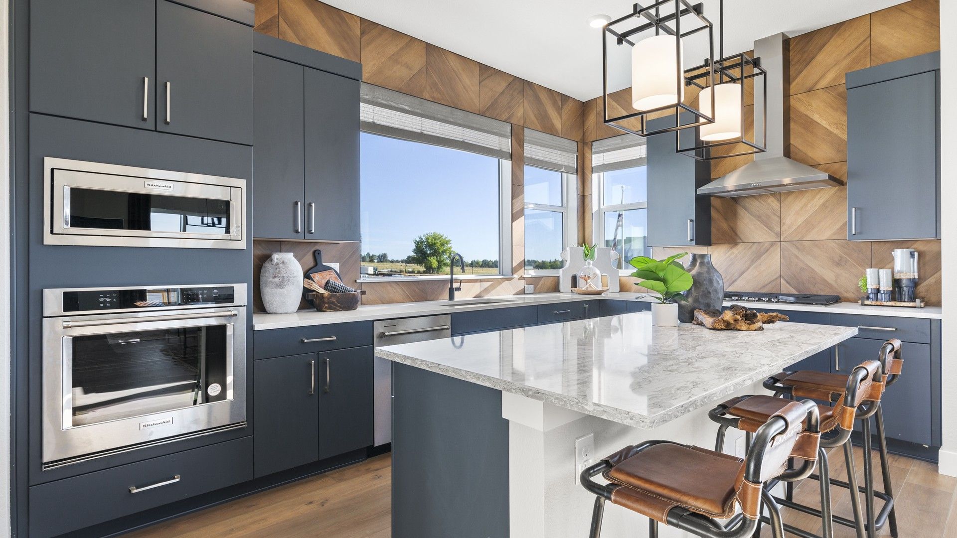 casa en Dillon Pointe - Skyview por DRB Homes
