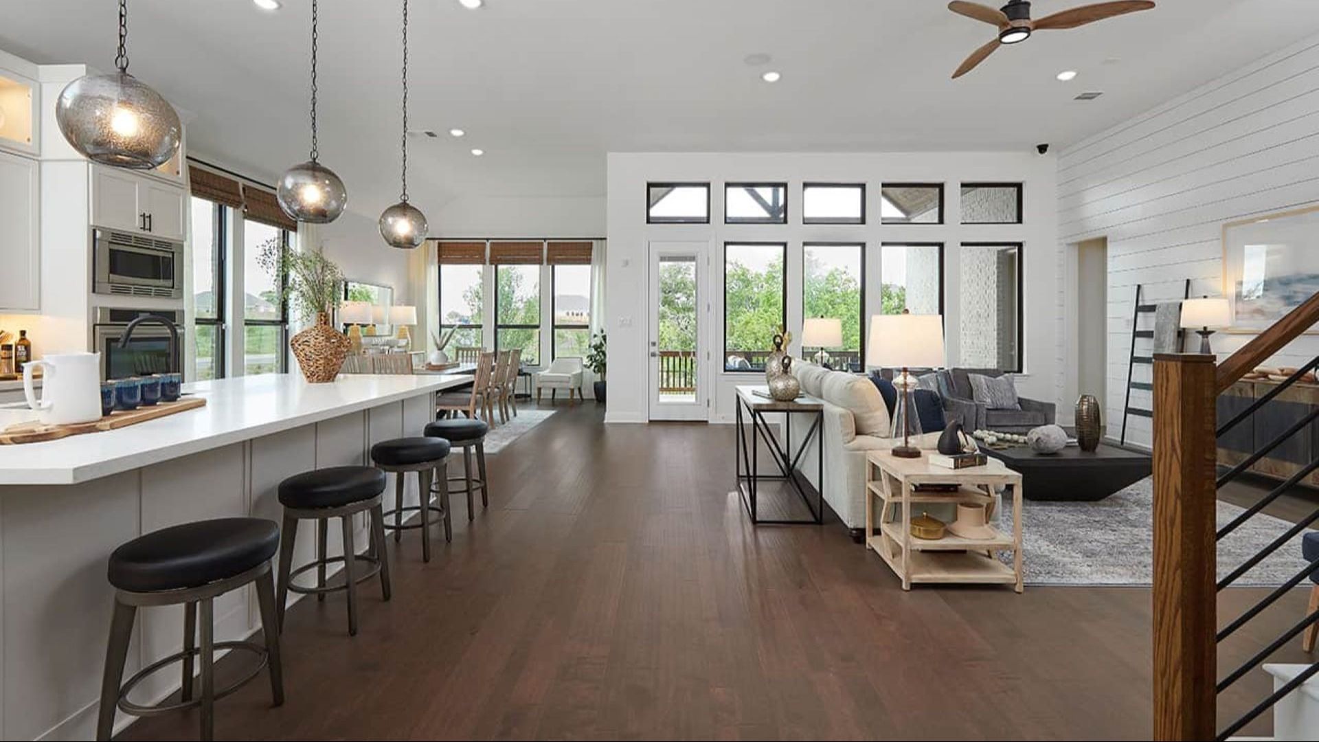 casa en Anthem por DRB Homes