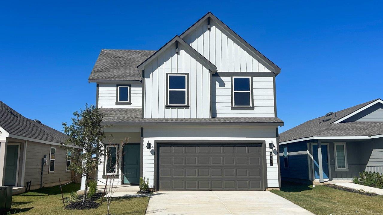 Emma - Cornerstone: Rockdale, Texas - D.R. Horton