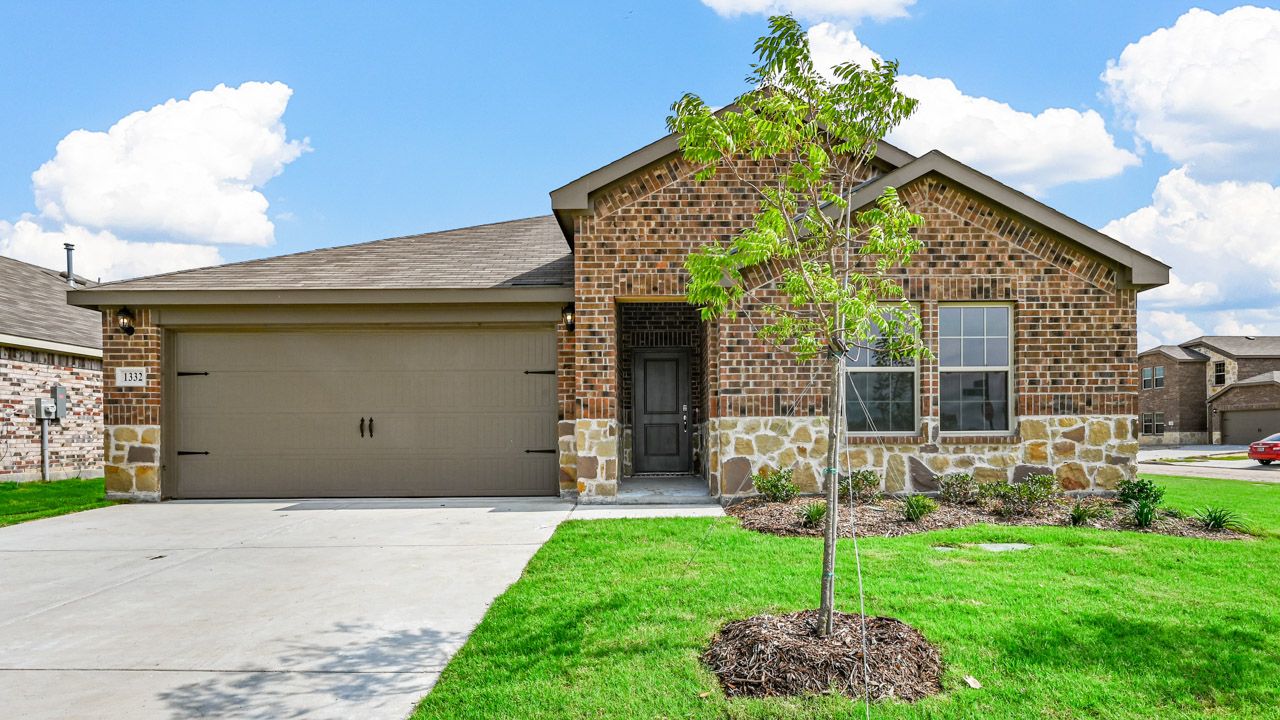 1303 Taggart Street. Royse City, TX 75189
