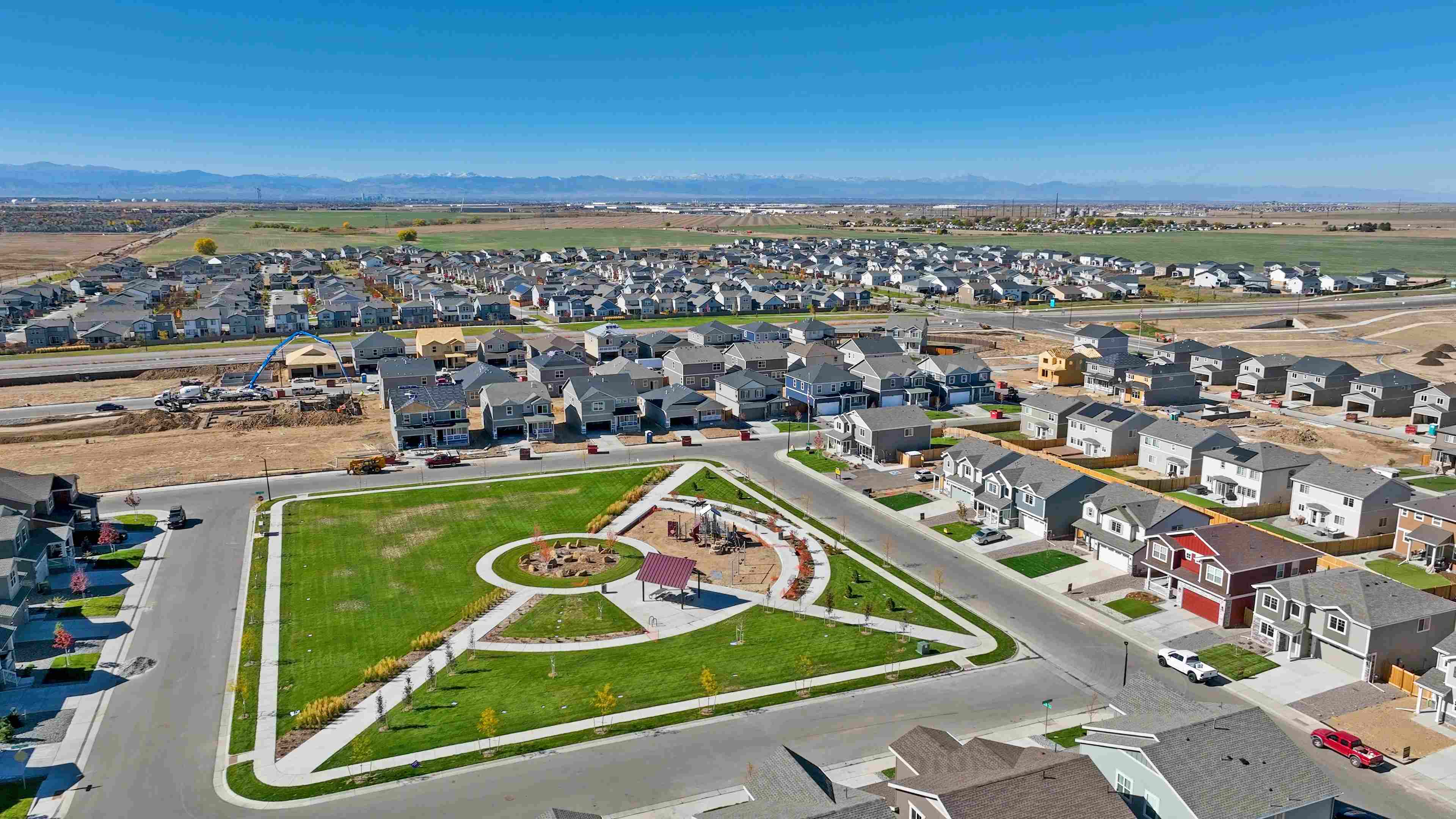 casa en Sky Ranch por D.R. Horton