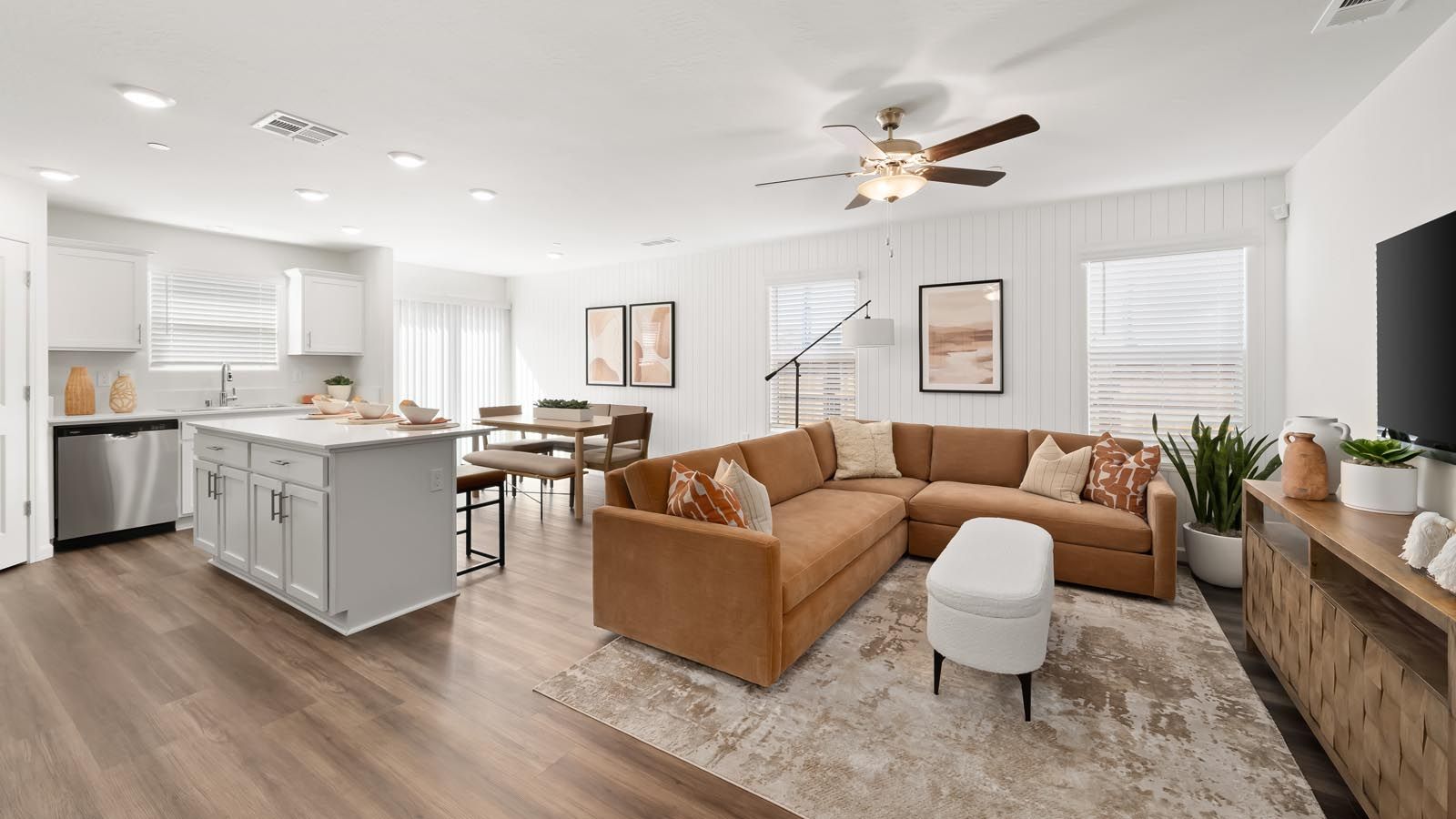 casa en Bella Oaks II por D.R. Horton Basic