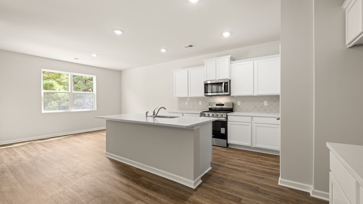 441 Graham Campbell Lane. Statham, GA 30666