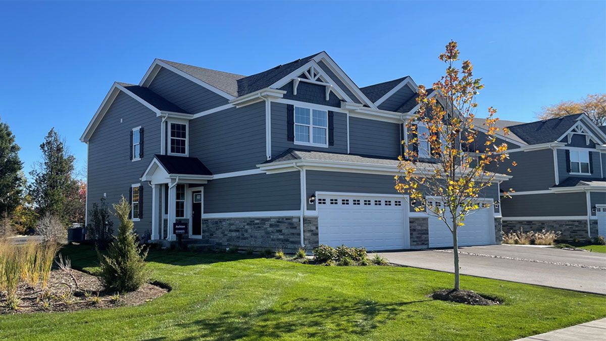 ASHTON - Charlestowne Lakes: Saint Charles, Illinois - D.R. Horton
