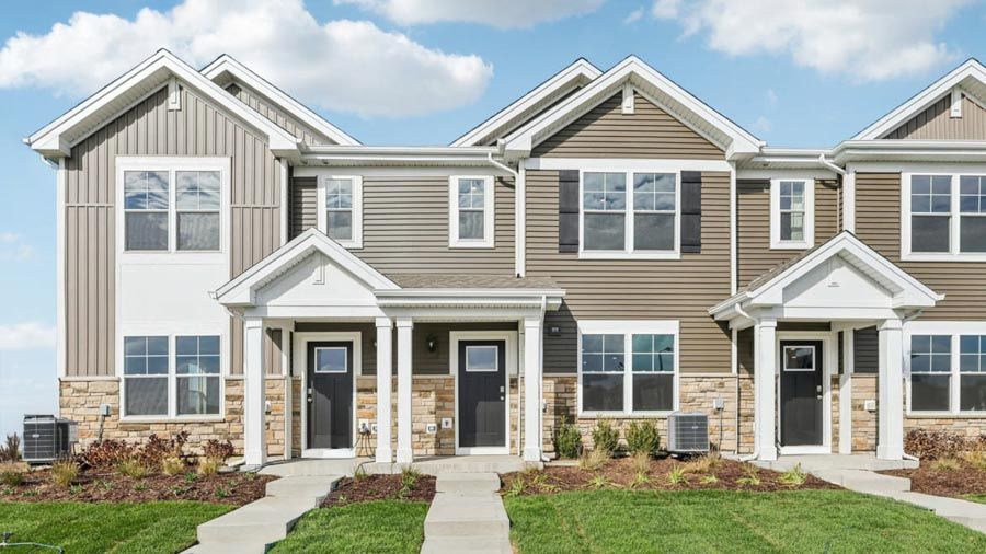 NORFOLK - Grande Reserve Townhomes: Yorkville, Illinois - D.R. Horton