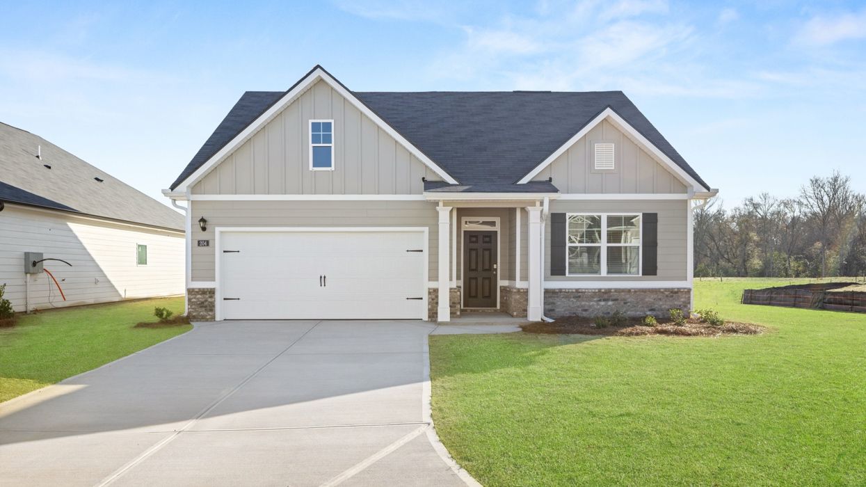 126 Bullock Pass. Jefferson, GA 30549