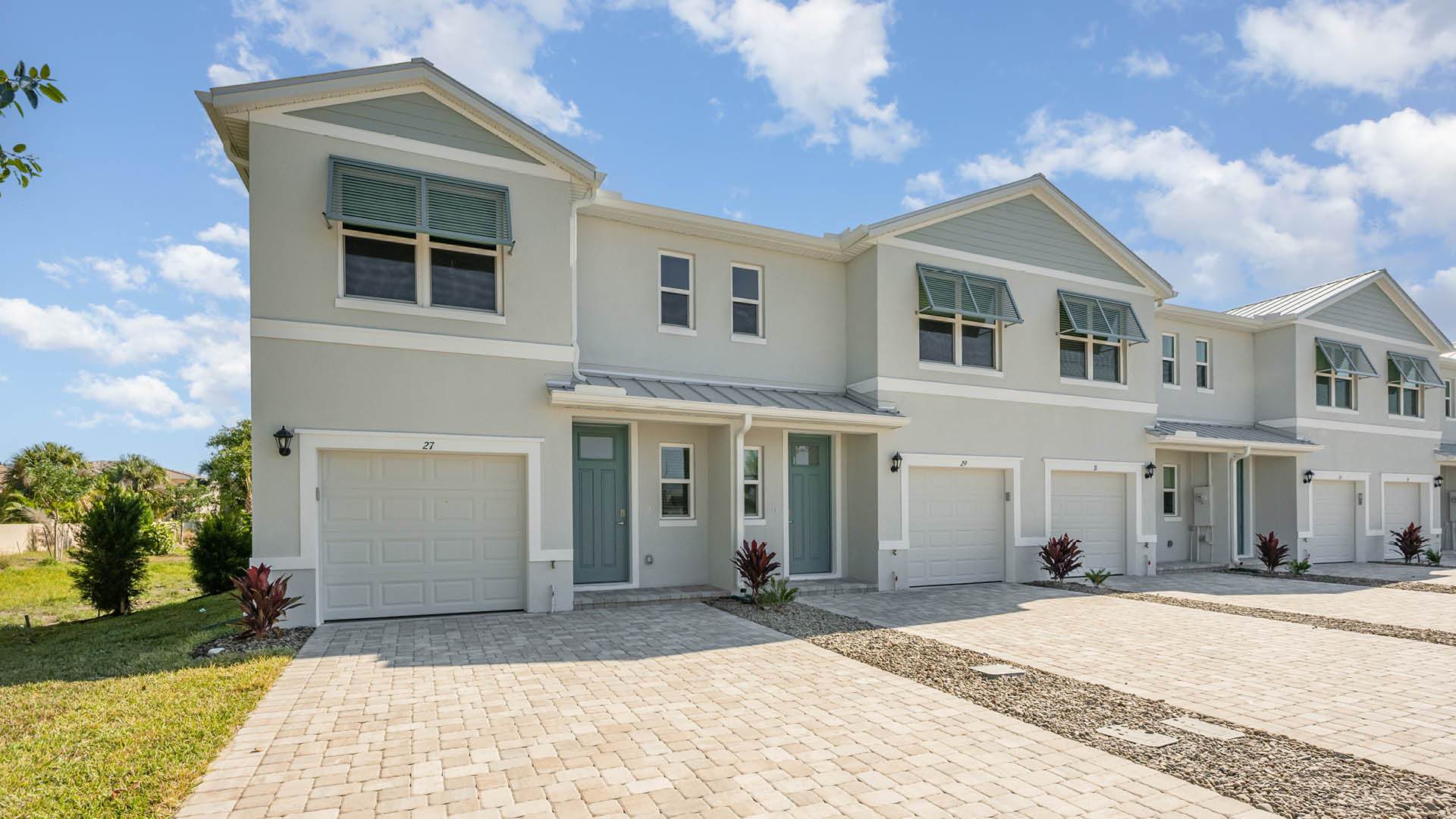 Pearson End Unit - Tortuga Cay: Satellite Beach, Florida - D.R. Horton