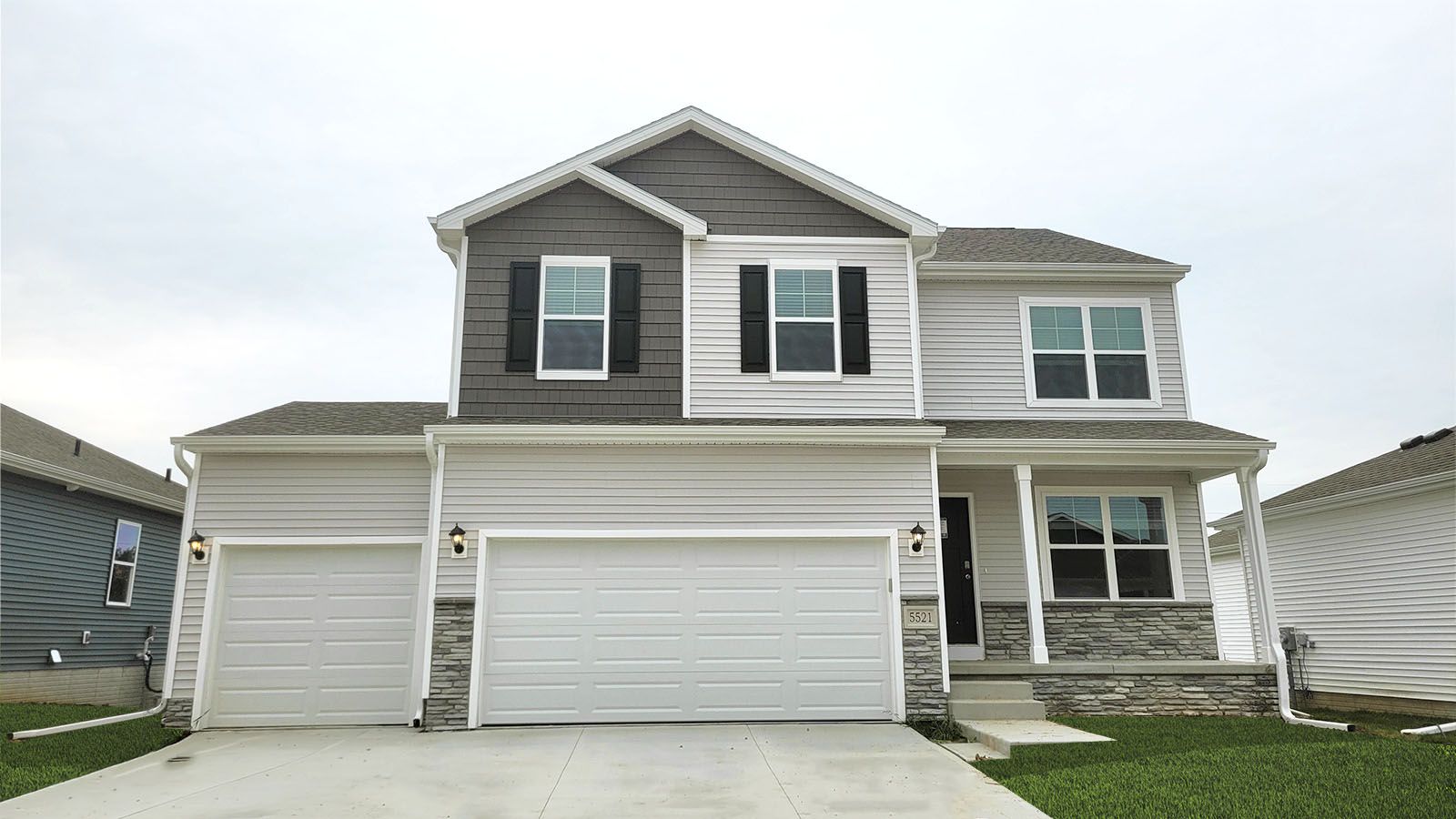 Bellhaven - Majestic Pointe II: Bennington, Nebraska - D.R. Horton