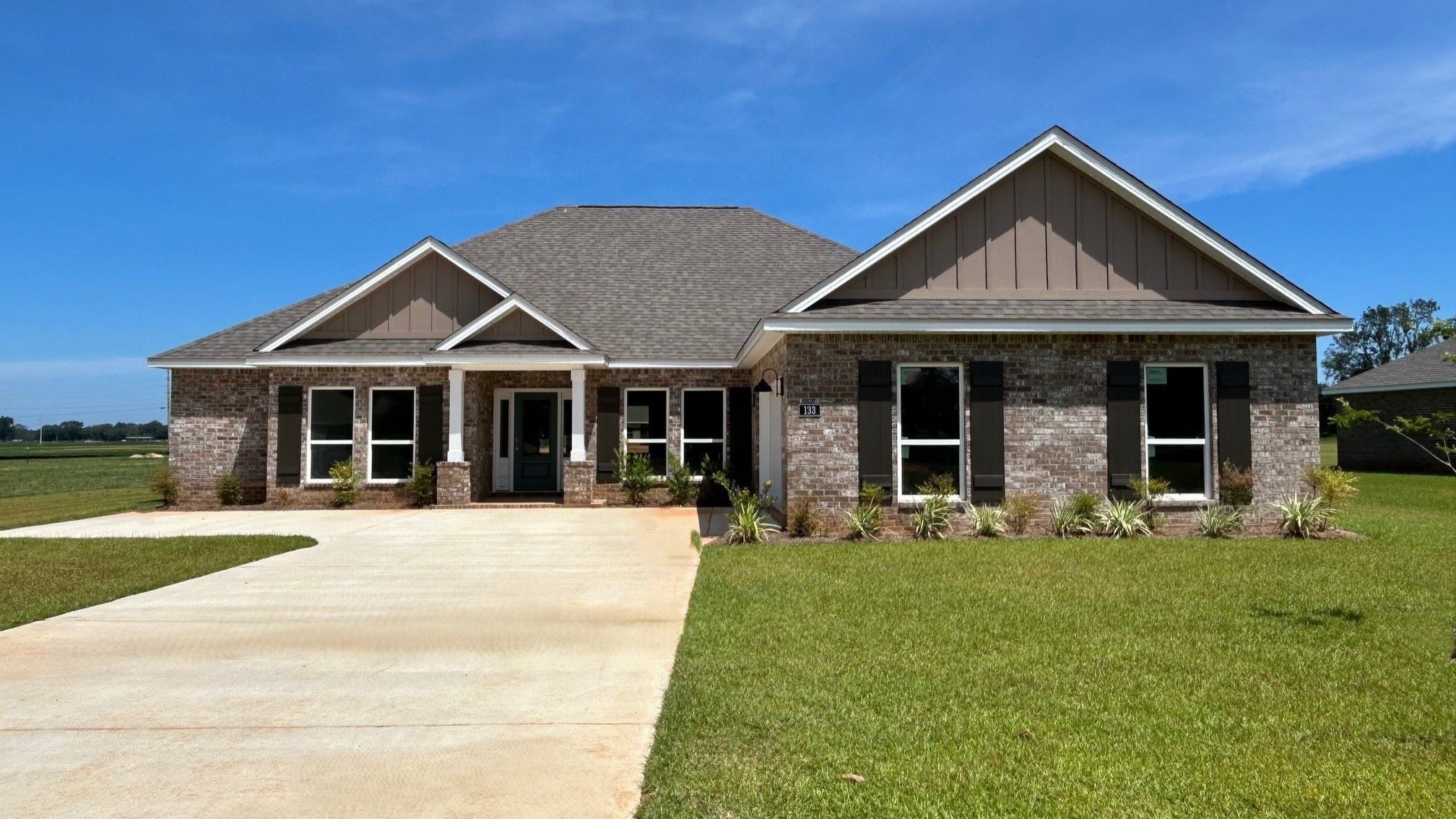 6601 Palm Pointe Drive. Ocean Springs, MS 39564