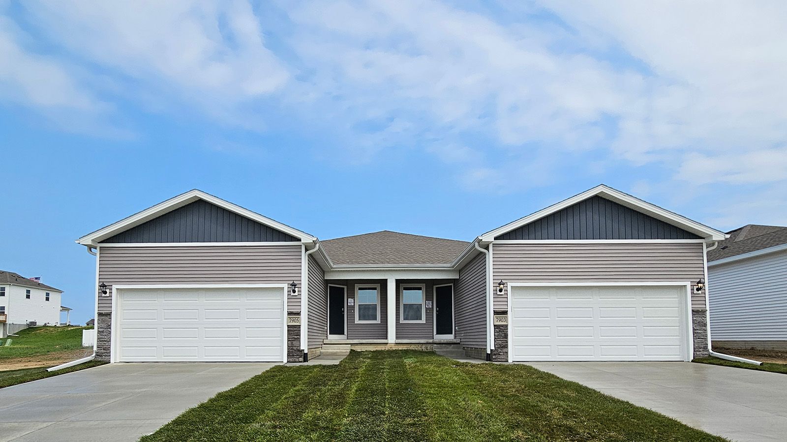 Majestic Pointe Twinhomes por D.R. Horton en Omaha Nebraska
