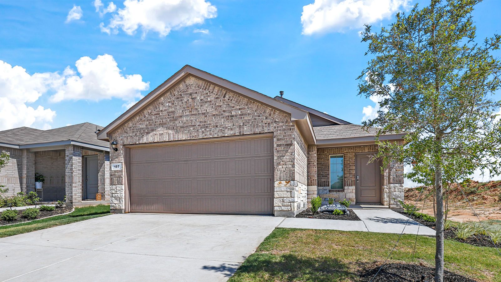 Amber - The Hills at Reunion: Rhome, Texas - D.R. Horton