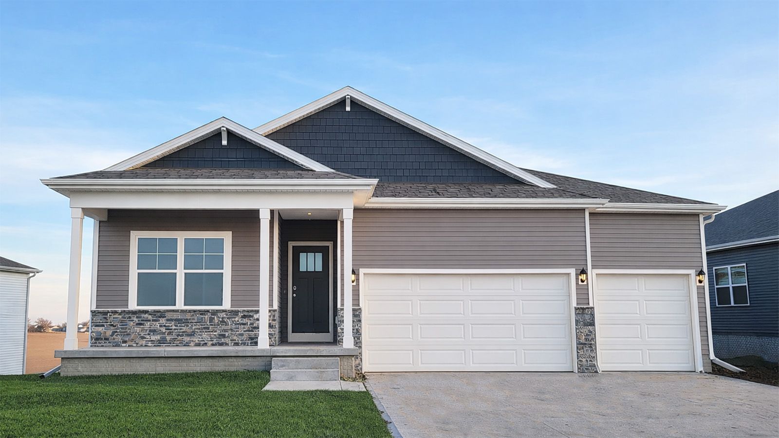 Parkview Traditions por D.R. Horton en Omaha Nebraska