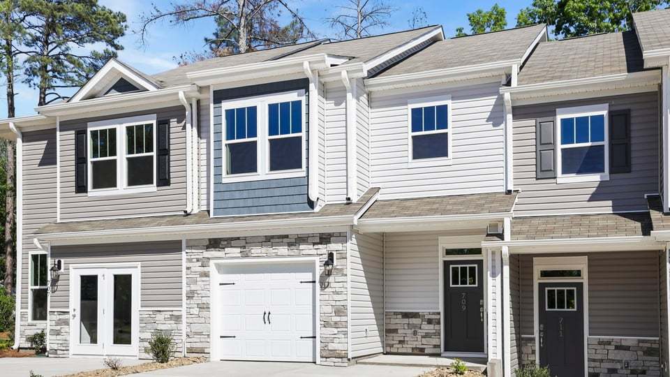 709 Lesbury Lane