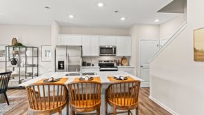 1858 Vista Lake Dr (Portsmouth)