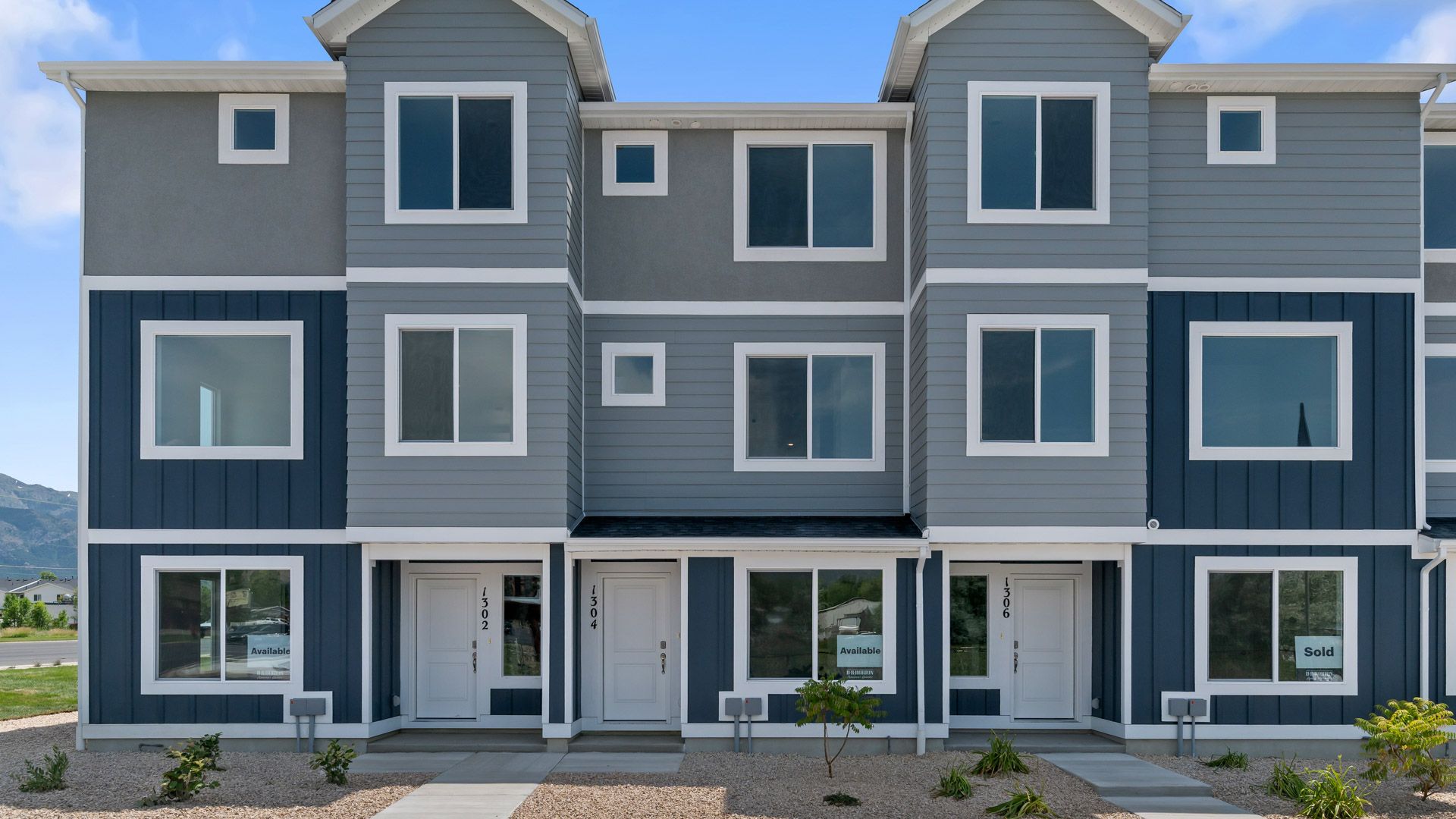Emery - Dixon Creek Townhomes: Harrisville, Utah - D.R. Horton