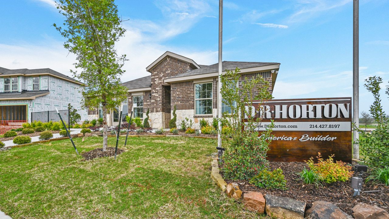 casa en Liberty Crossing por D.R. Horton