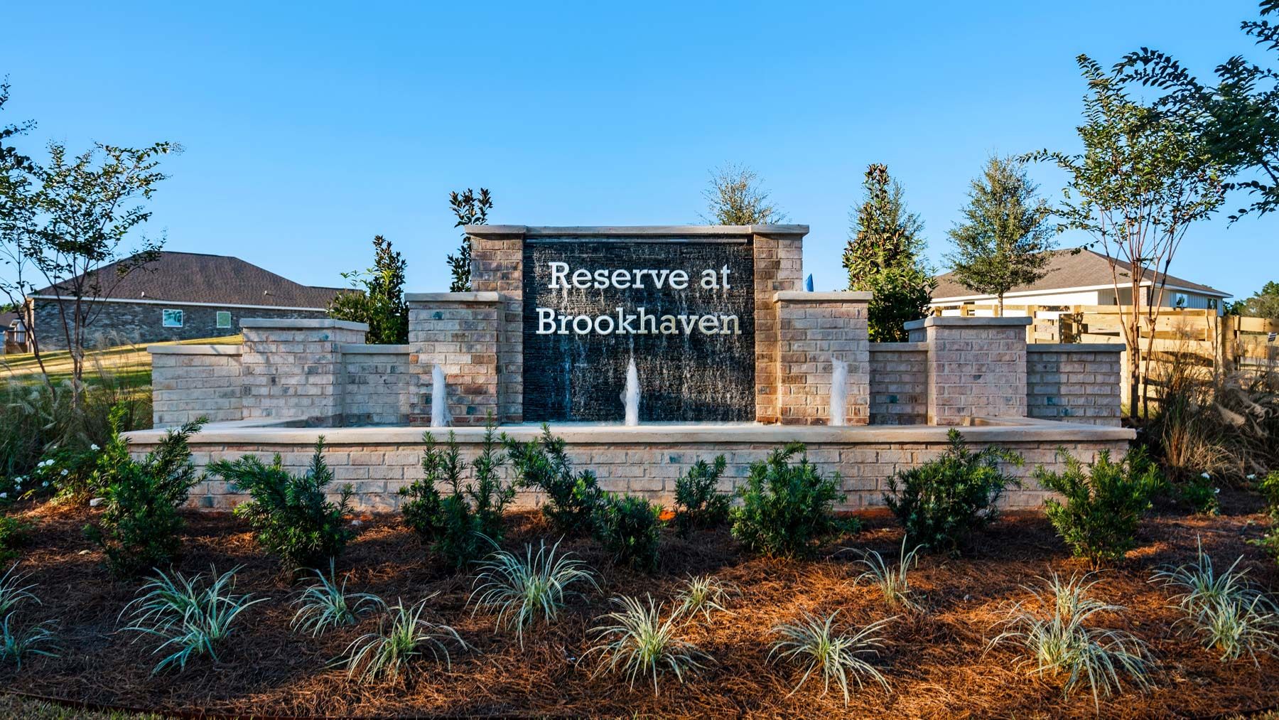 casa en Reserve at Brookhaven por D.R. Horton Basic