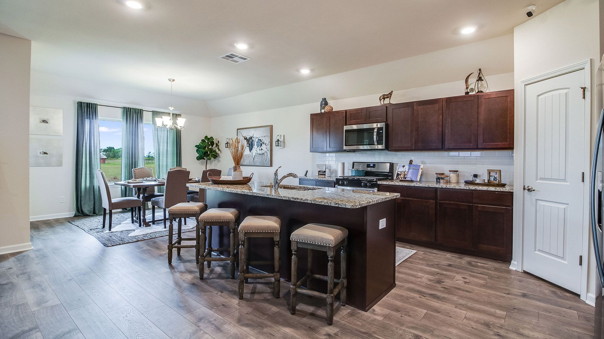 casa en Magnolia Lakes por D.R. Horton