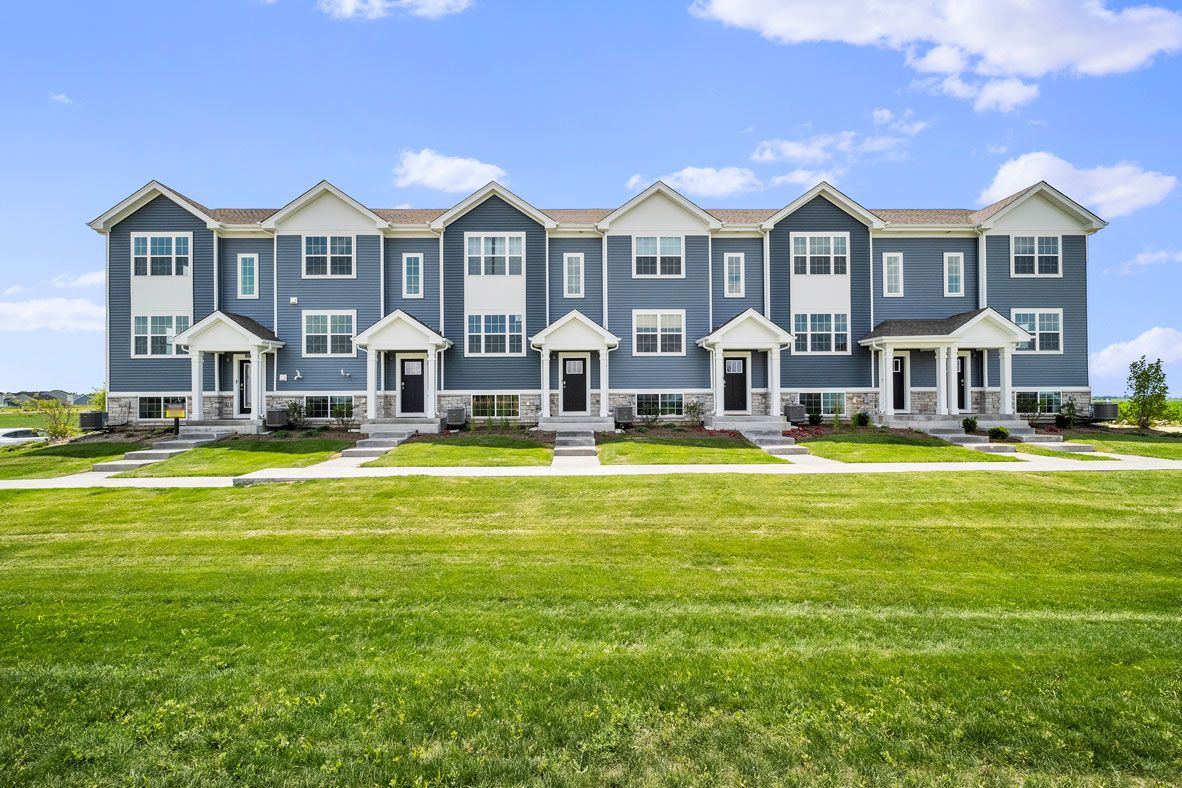 casa en Prairie Ridge Townhomes por D.R. Horton