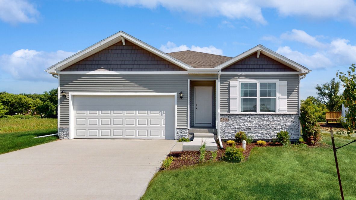 Aldridge - Prairie Village Single Family: Tiffin, Iowa - D.R. Horton