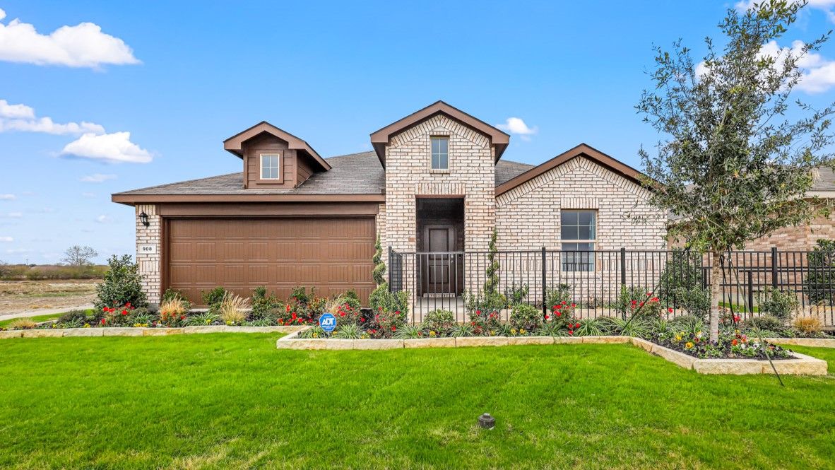 Justin - Townes Landing: Fort Worth, Texas - D.R. Horton