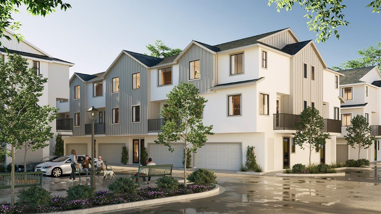 Tesoro Square - Escondido, CA