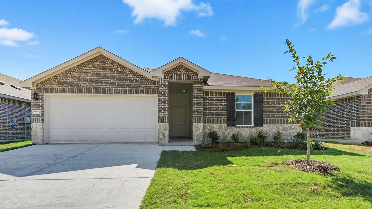 Bellvue - Forestbrook Estates: Paris, Texas - D.R. Horton