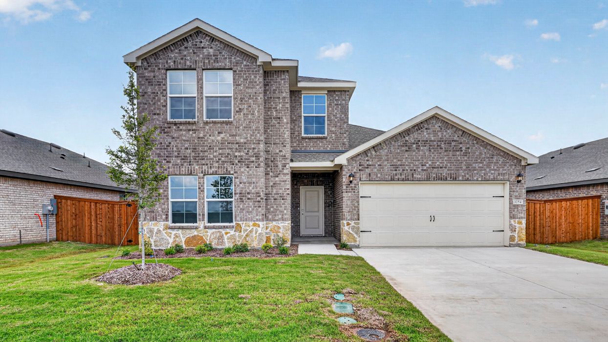 Midland - Forestbrook Estates: Paris, Texas - D.R. Horton