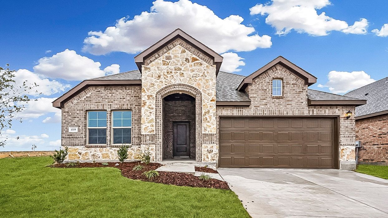 Cedarwood - Bel Air Village: Sherman, Texas - D.R. Horton