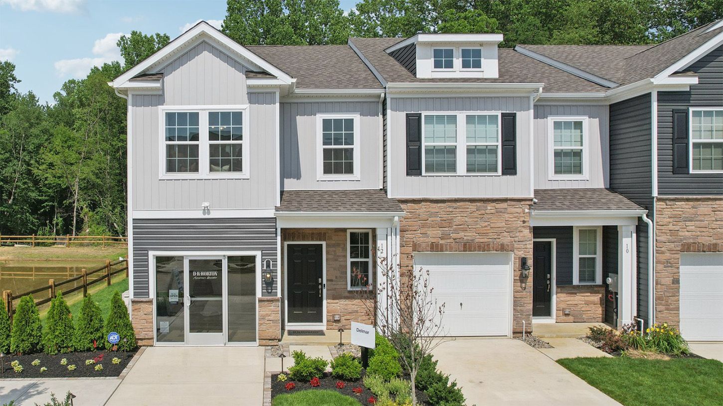 casa en Ashbrook Landing por D.R. Horton